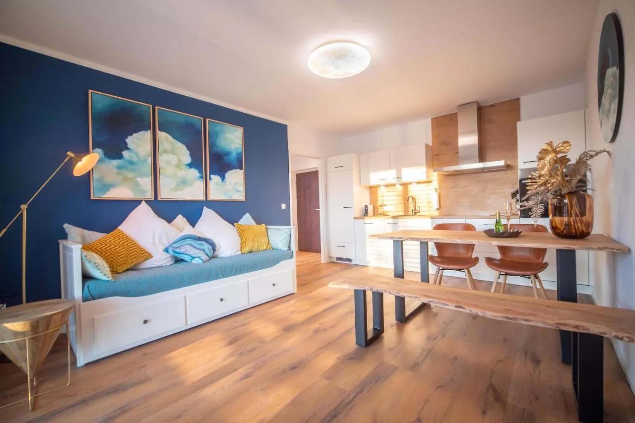 Room 4 Art Apartments Nr.3 In Vienna Center contacts